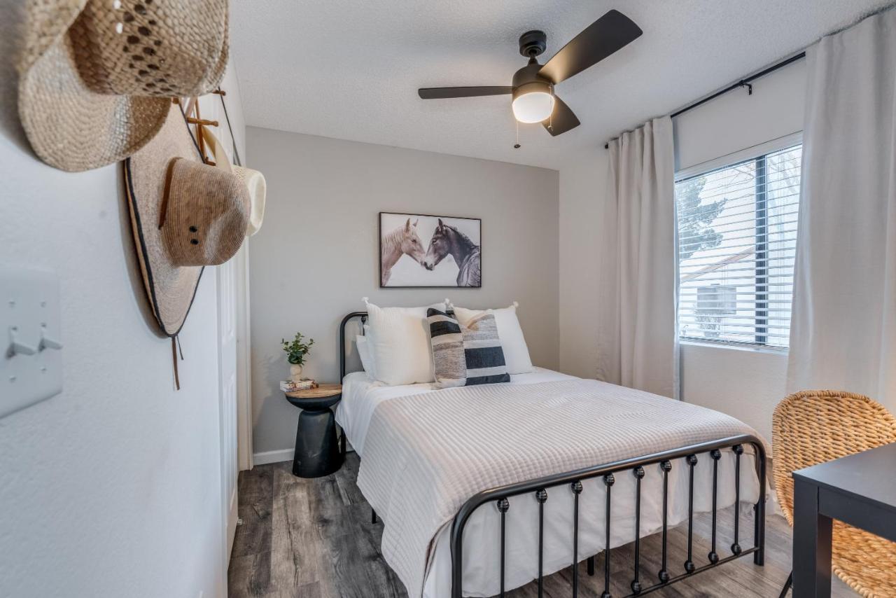 New! Modern • Family Friendly • The Desert Nest Sierra Vista Exterior photo